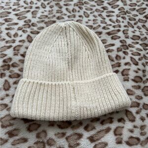 GAP Cream Knit Beanie